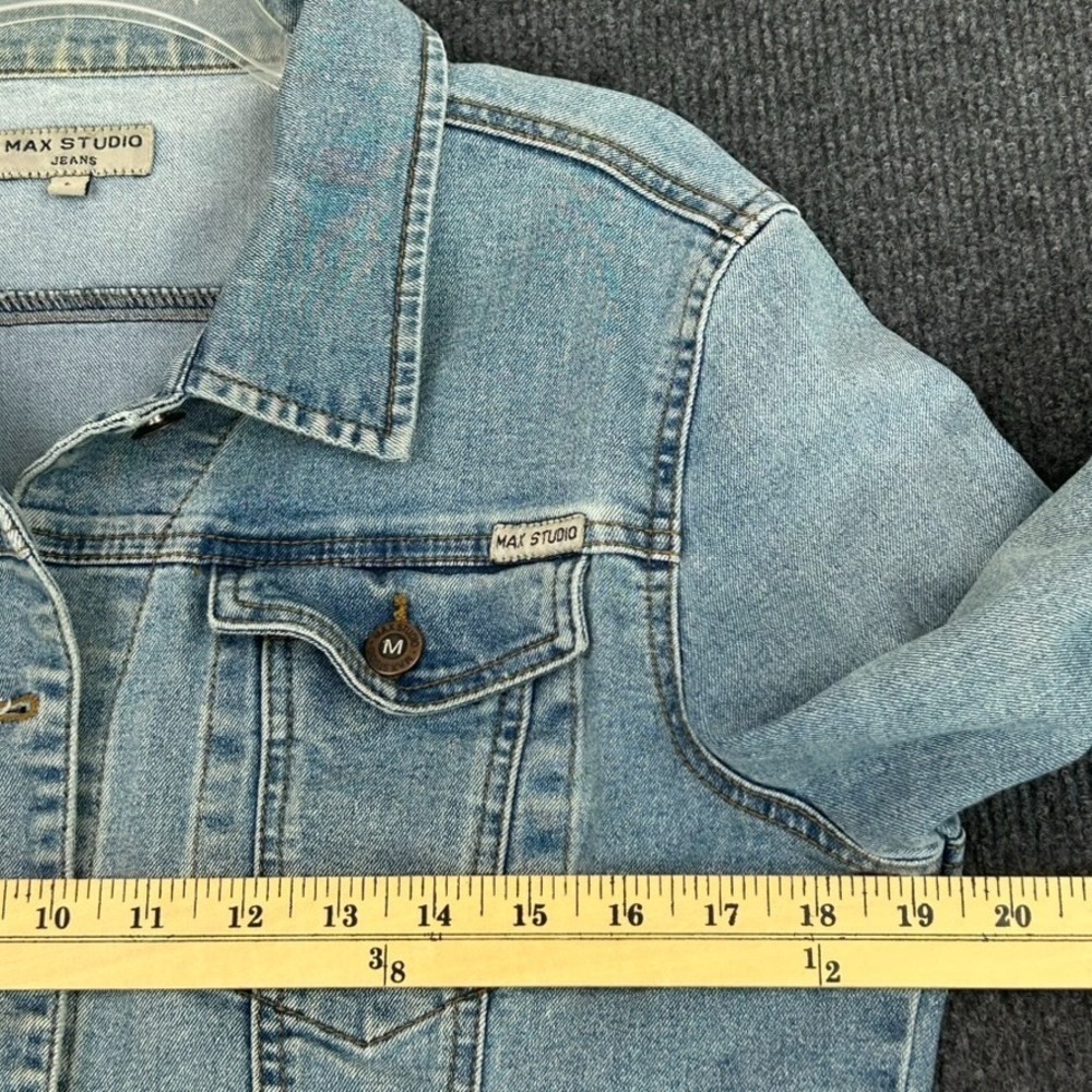 Max Studio Women's Jean Jacket Blue Distressed Stretch Y2K Grunge Streetwear - L - Picture 9 of 16